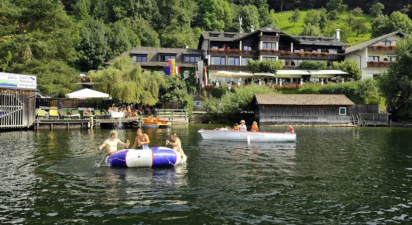 Landhotel Gruenberg Am See Gmunden Esterno foto